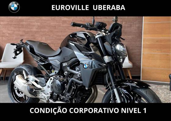 BMW F 900 R SPORT PLUS BMW F 900 R SPORT PLUS